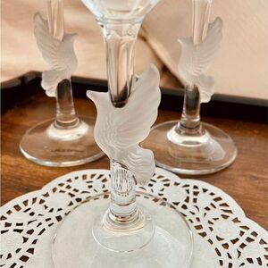 Crystal Champagne Flutes With Etched Birds Stem Germany Bimini Style (like new)
